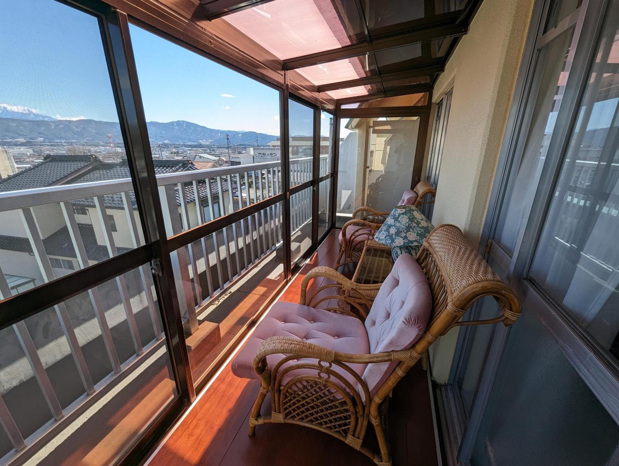 Hotel Wwj Ina Exteriér fotografie